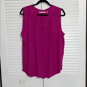 NWOT Violet & Claire top